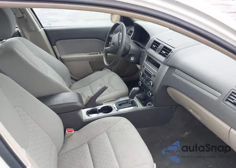 2012 Ford Fusion Se from USA, damaged, VIN 3FAHP0HA4CR261668